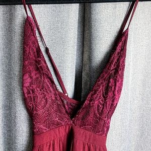 COPY - OPPOSITES ATTRACT WINE LACE MAXI DRESS